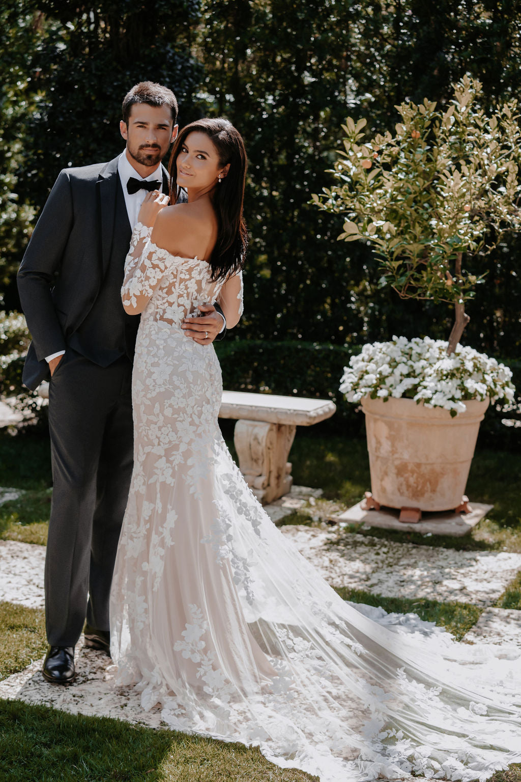 Allure Bridals 9863