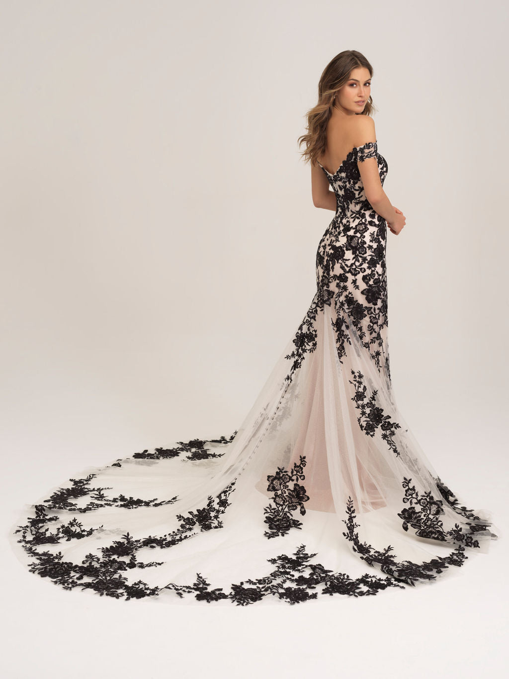 Allure Romance 3455