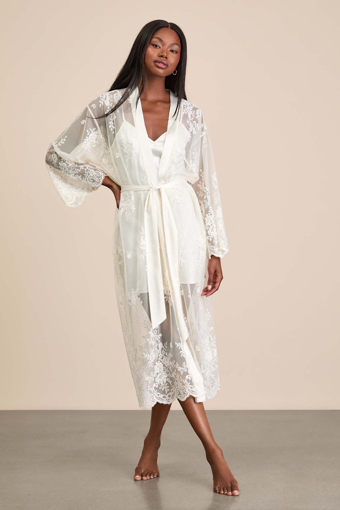 Leonor Ivory Satin Slip and Lace Robe Set